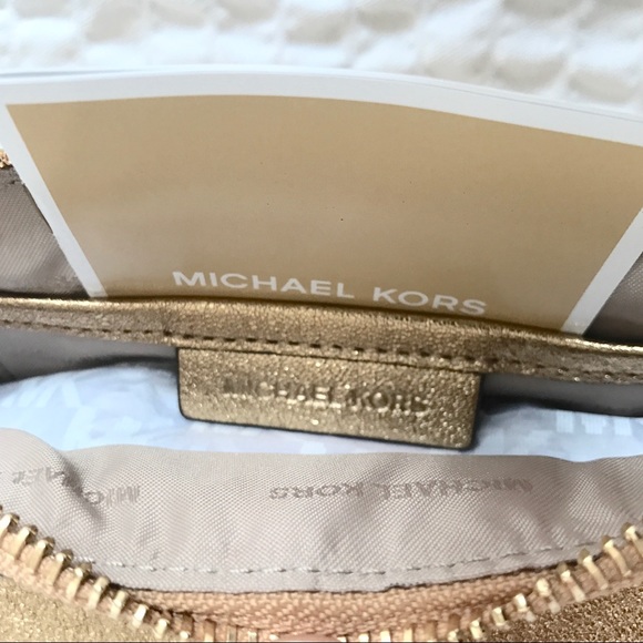 LAST 1 ⭐️ MK gold tone glitter leather pouch - Picture 5 of 5